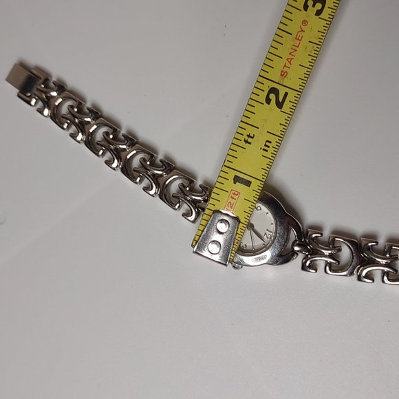 Silver Tone Metal With White Dial Analog Watch - Picture 15 of 16